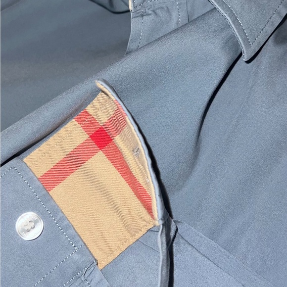 Burberry Brit - Picture 3 of 4